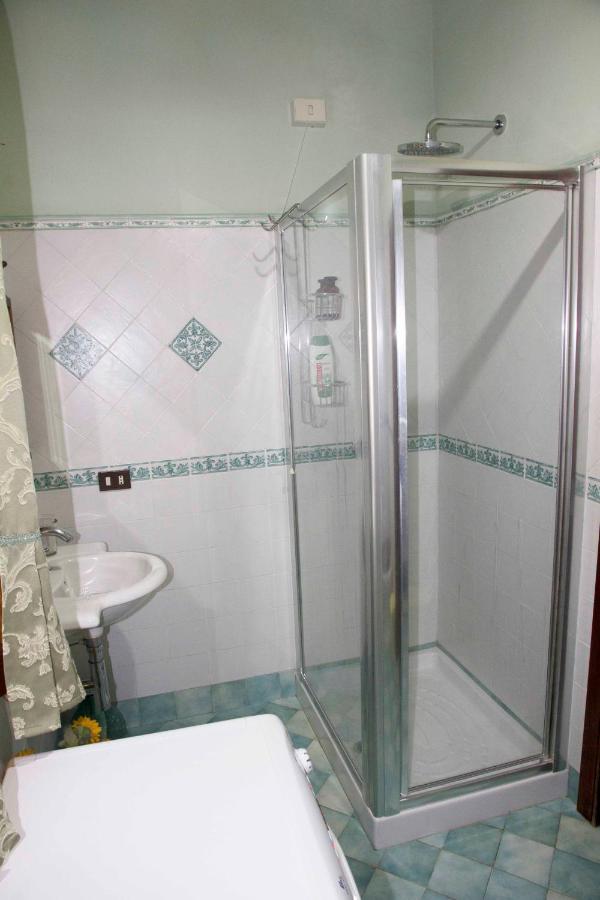 Casale San Pietro Bed & Breakfast Otricoli Exterior photo